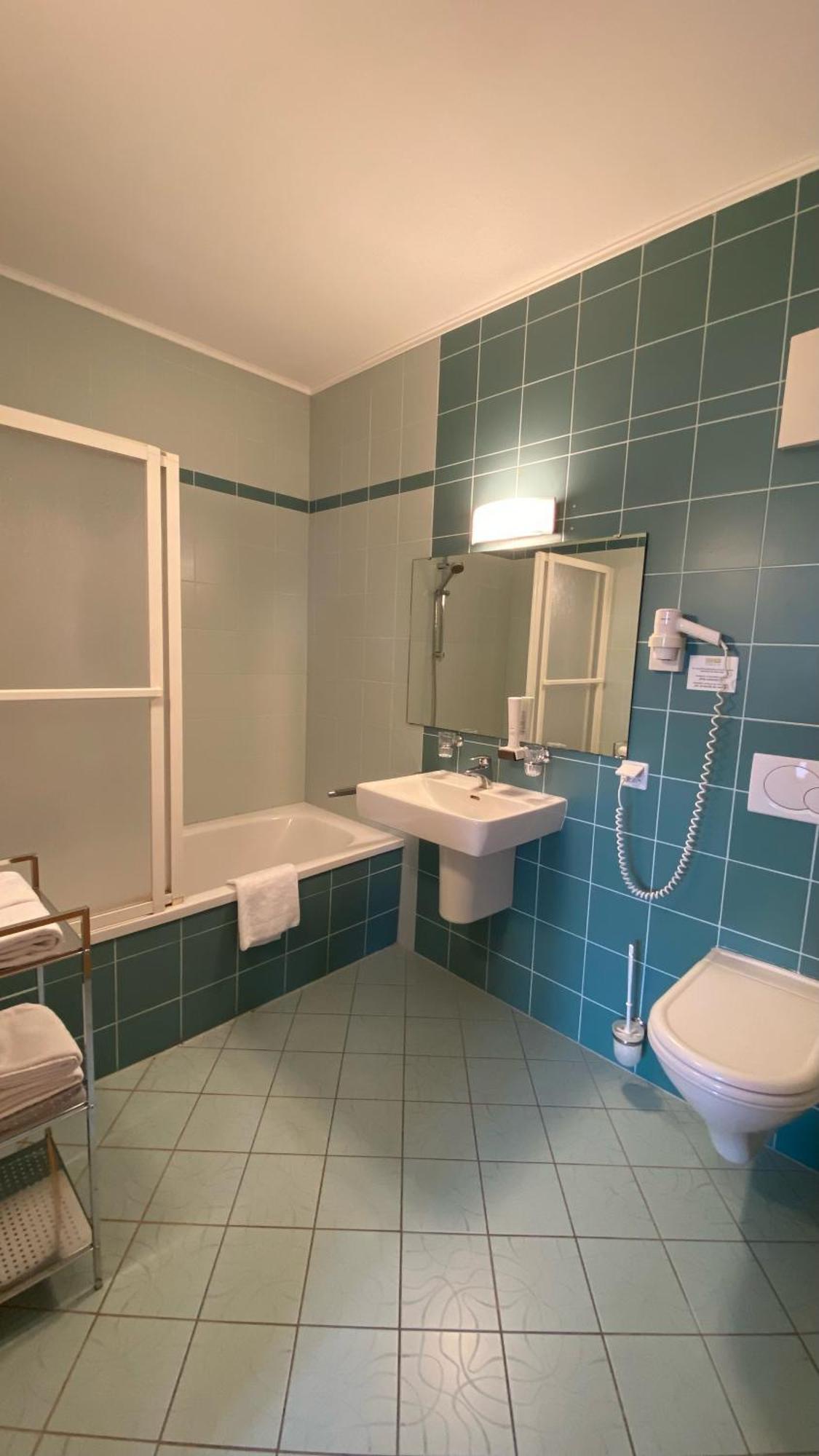 Weinland Hotel Donnerskirchen Room photo