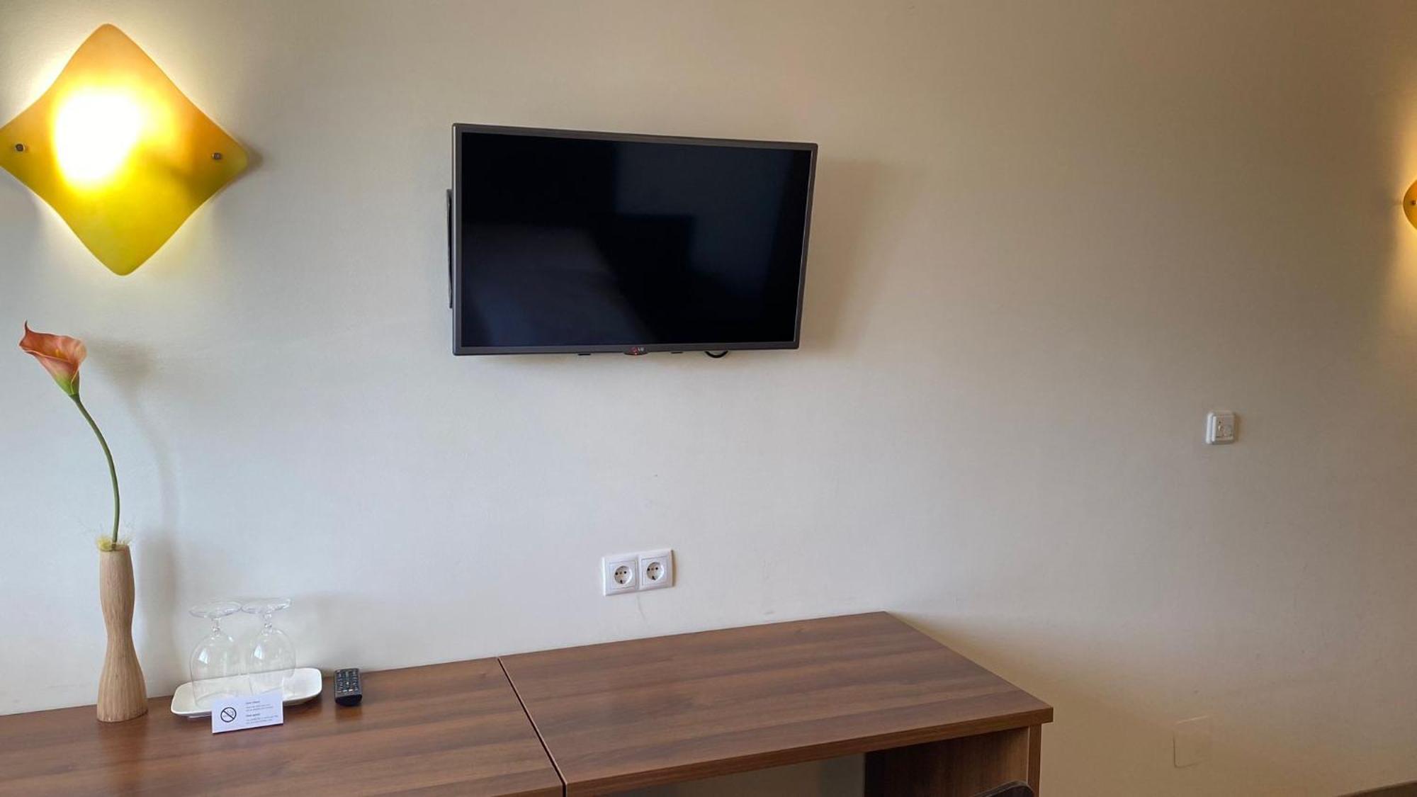 Weinland Hotel Donnerskirchen Room photo